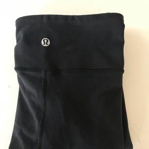 Lulu lemon Wunder Under Size 6 full length black